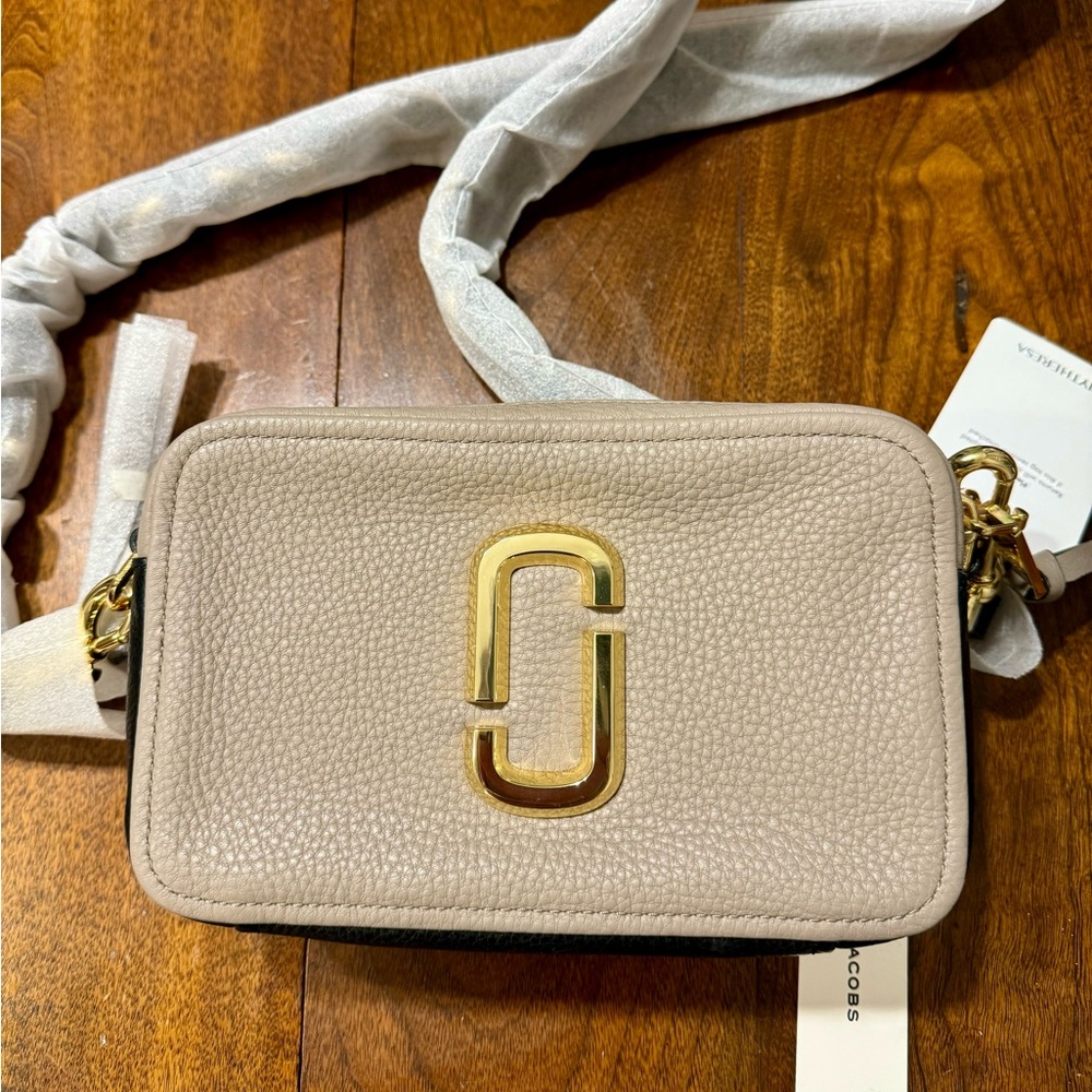 Marc Jacobs Softshot Leather Crossbody Purse